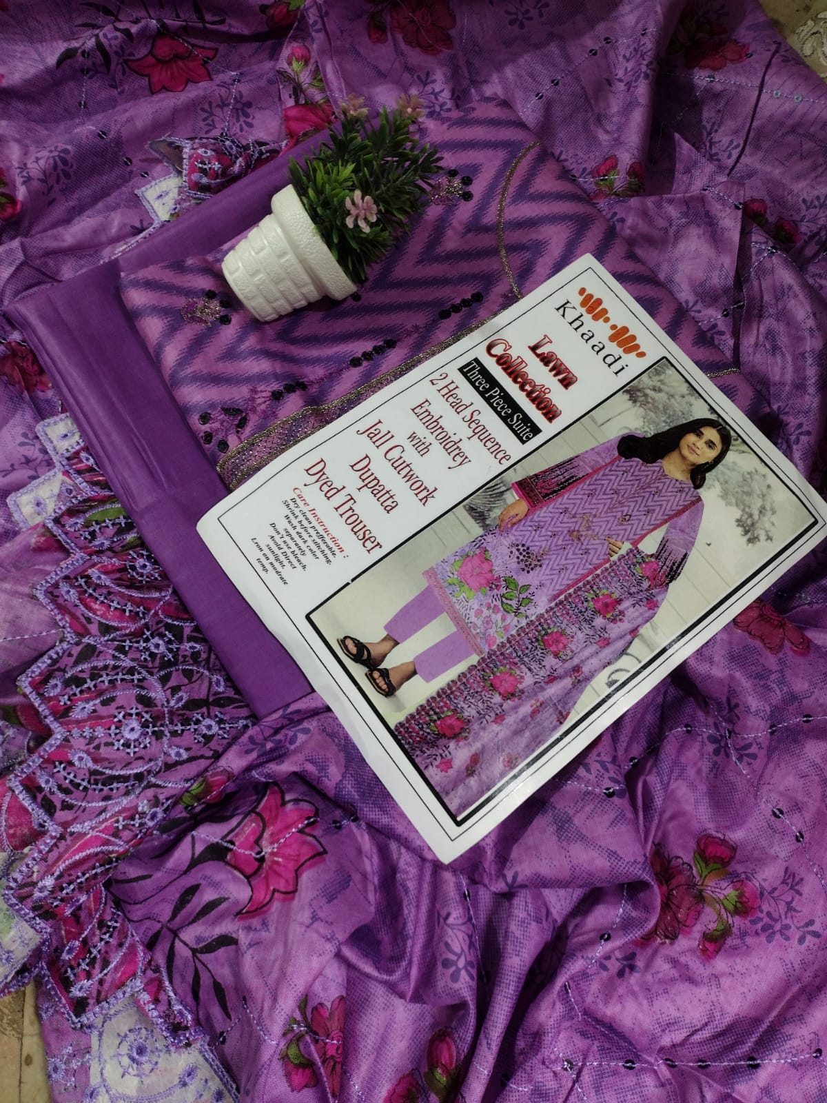 LAWN EMBROIDED SUIT WITH ONE SIDE LAWN CUTWORK DUPATTA